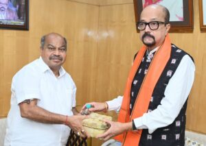 राज्यपाल डेका को रथ यात्रा के लिए दिया गया न्योता