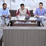 राजस्व मामलों में देरी बर्दाश्त नहीं, समय पर निपटाएं नामांतरण और बंटवारा’-मंत्री  टंक राम वर्मा