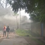 इंडस्ट्रियल एरिया की कार्बन फैक्ट्री में भीषण आग, दमकल की कई गाड़ियां मौके पर, आग बुझाने की जद्दोजहद जारी